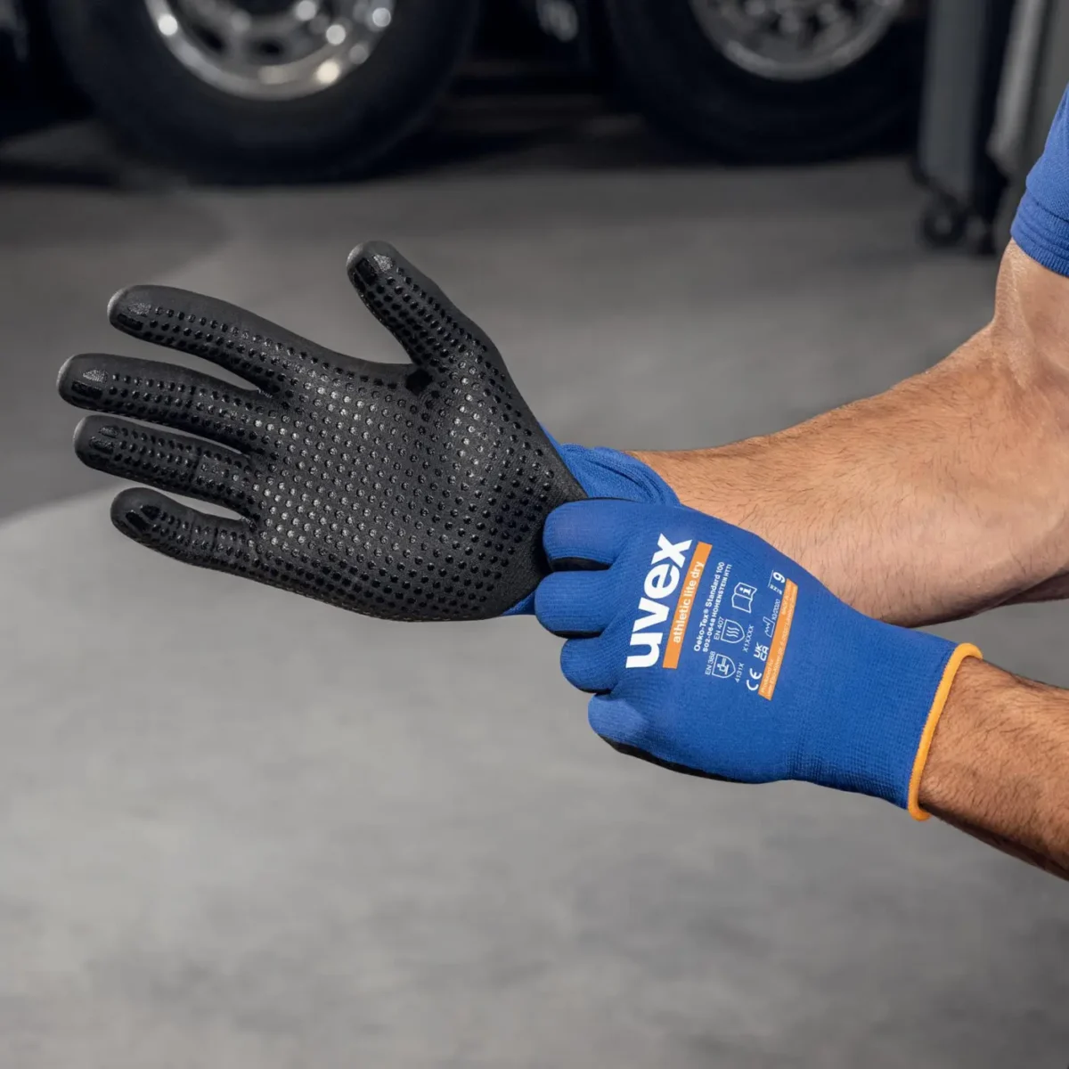 Uvex 60033 Athletic Lite Dry